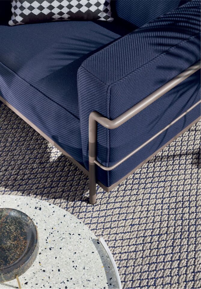Le Corbusier insp LC3 Grand Confort Outdoor Armchair