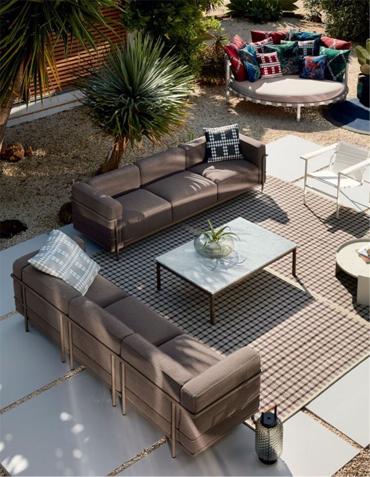 Le Corbusier insp LC3 Grand Confort Outdoor Sofa