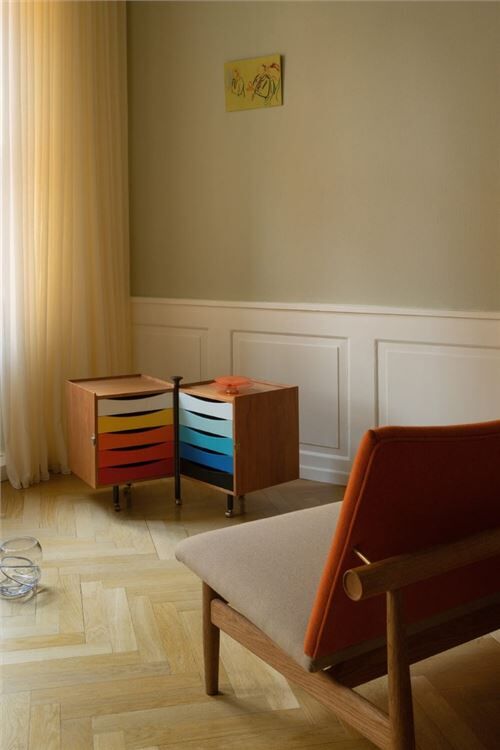 Finn Juhl insp 1955 Glove Cabinet