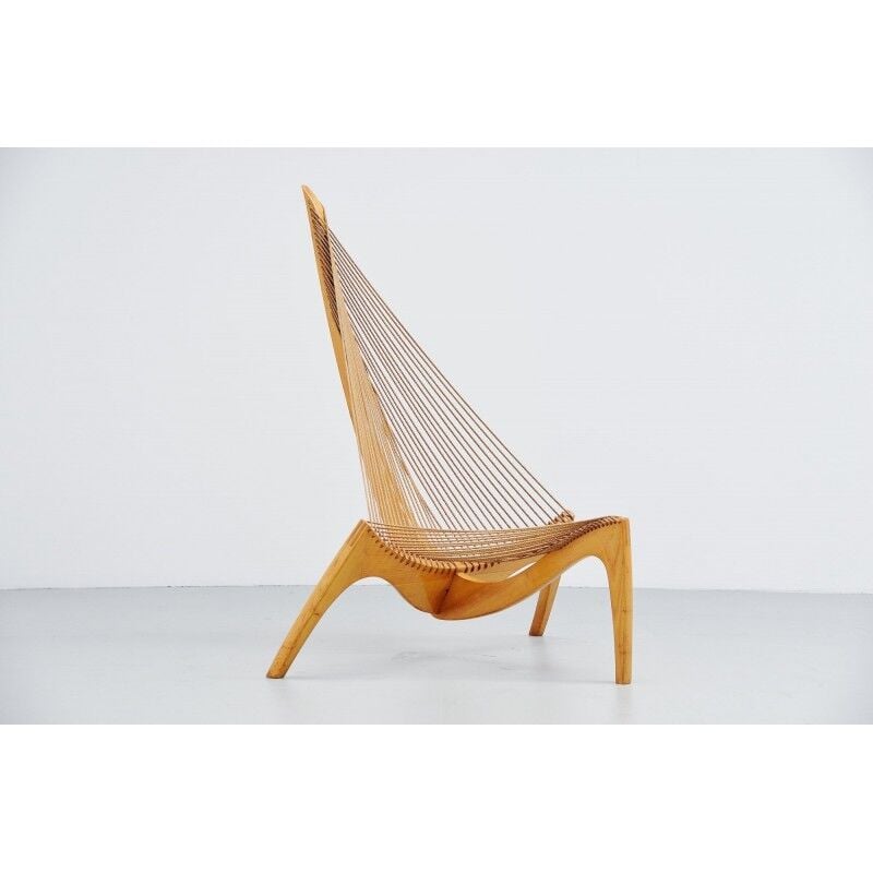 Joørgen Høvelskov insp Harp Chair