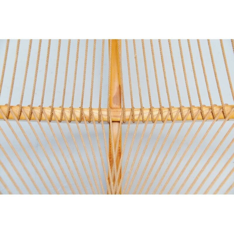 Joørgen Høvelskov insp Harp Chair