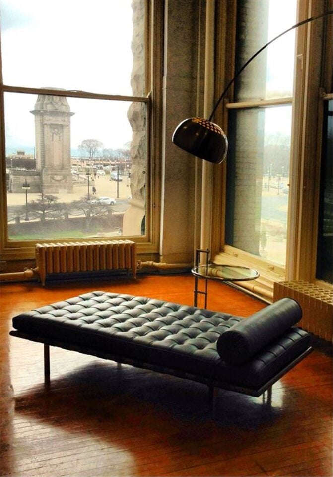 Mies van de Rohe Barcelona insp Daybed