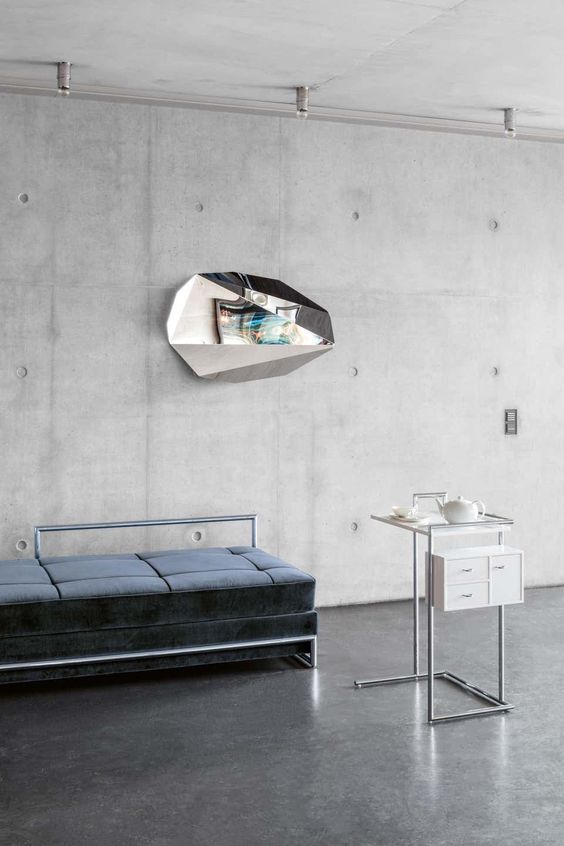 Eileen Gray insp Daybed