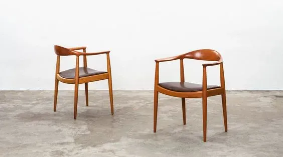 Hans Wegner insp Kennedy Chair