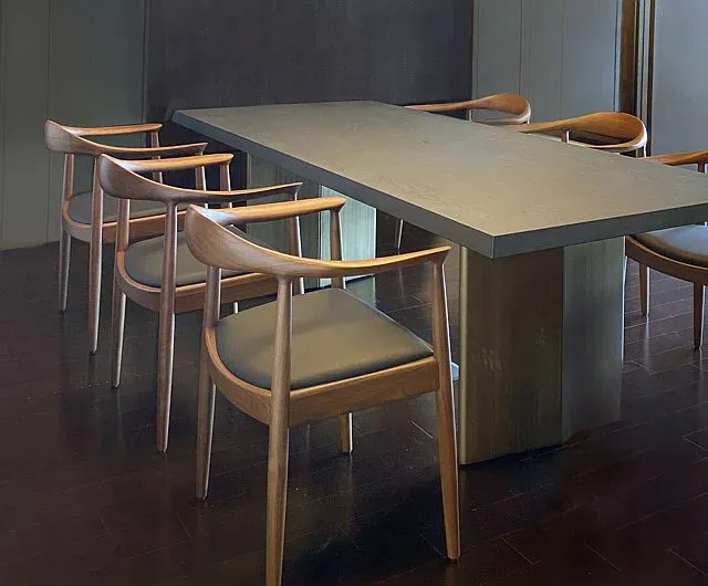 Hans Wegner insp Kennedy Chair