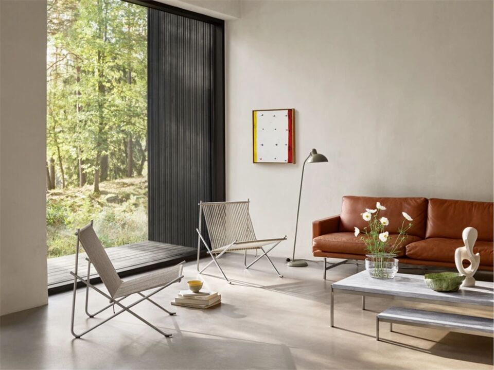 Poul Kjaerholm insp PK63 Coffee Table
