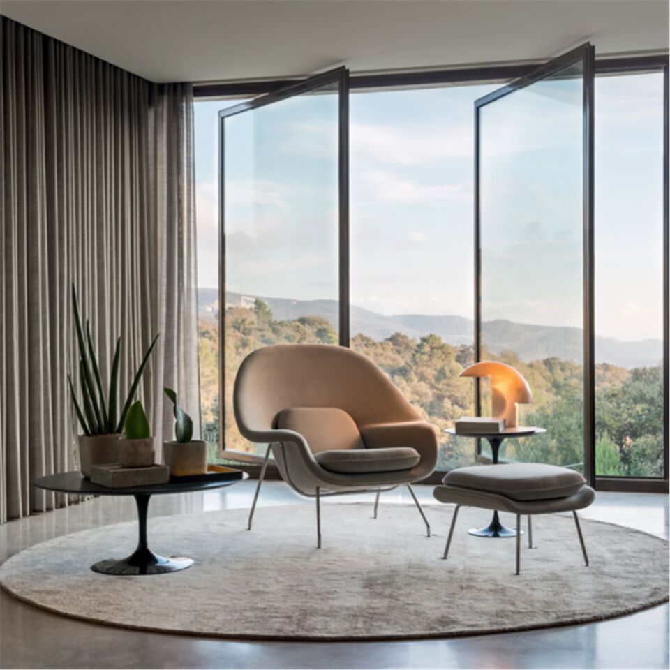 Womb insp  Chair