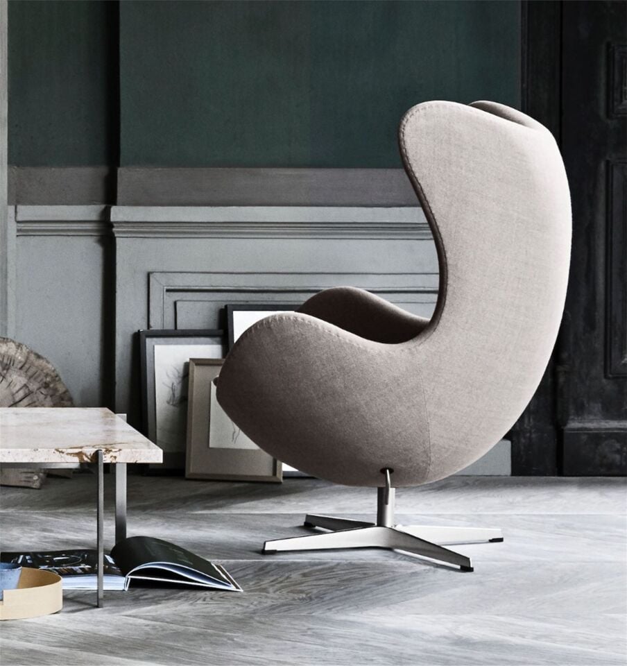 Arne Jaconsen insp Egg Chair