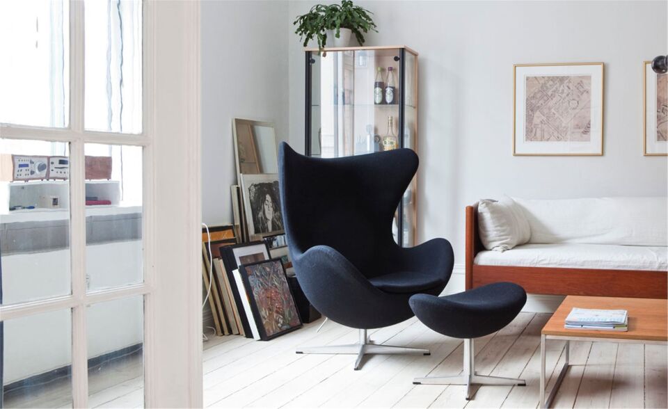 Arne Jaconsen insp Egg Chair
