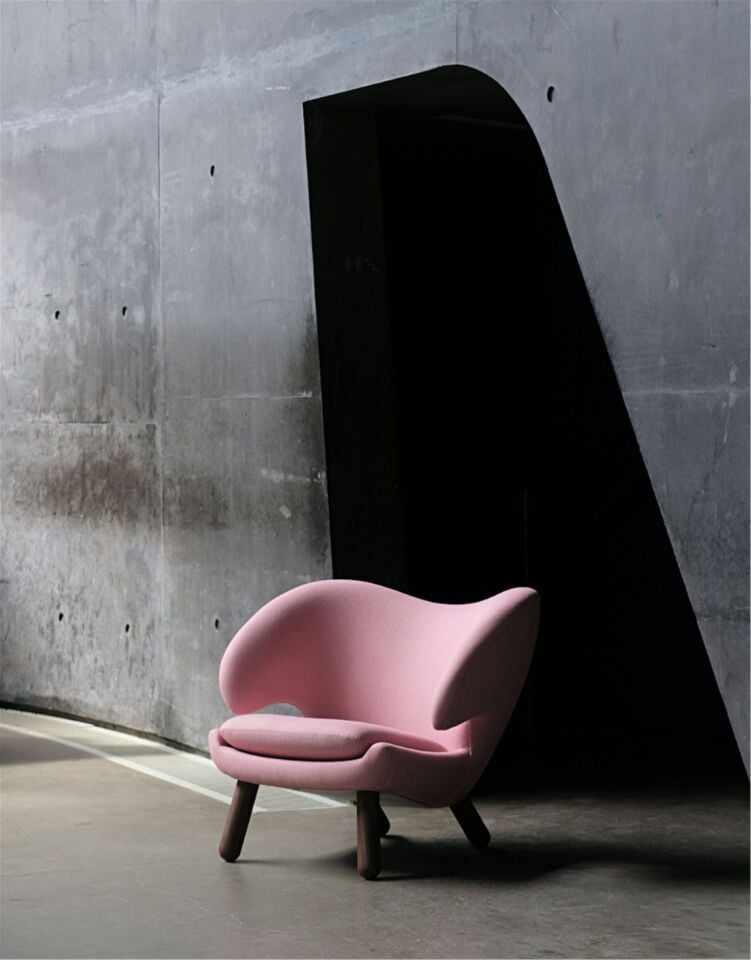 Finn Juhl insp Pelican Chair