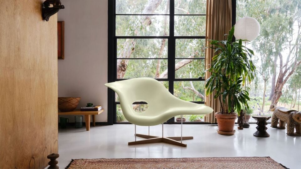 Eames insp La Chaise