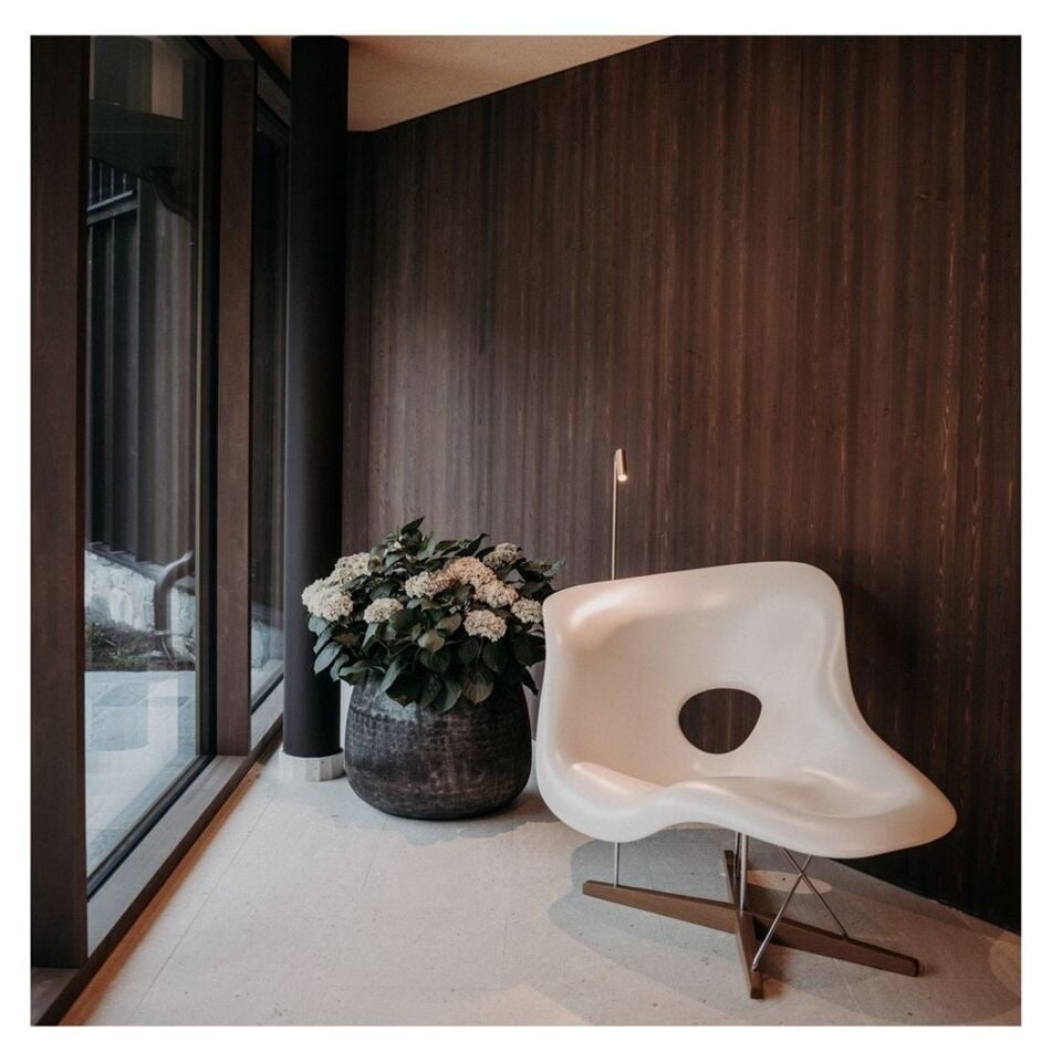 Eames insp La Chaise