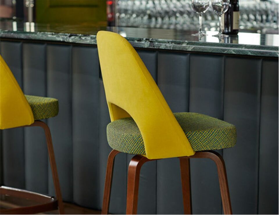 Eero Saarinen insp Barstool
