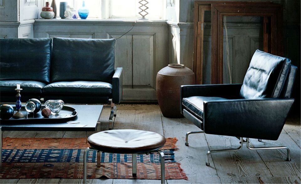 Poul Kjaerholm insp PK31 Loveseat Sofa