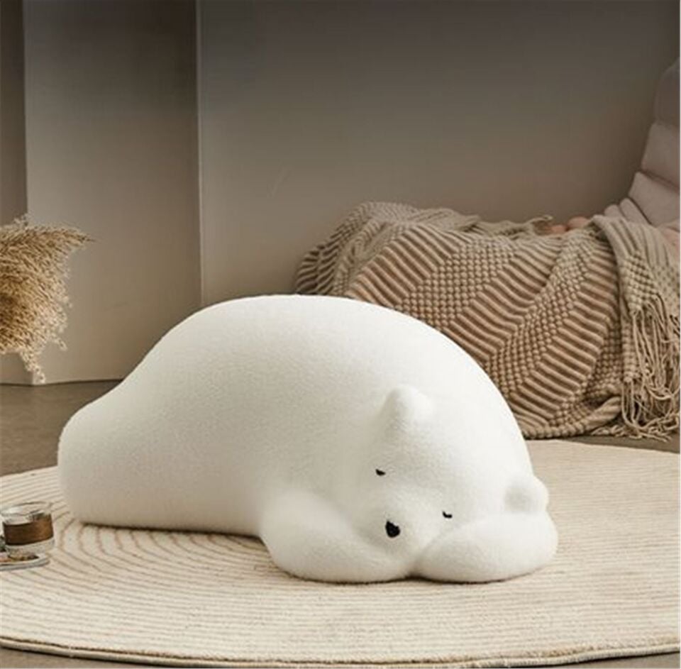 Front insp Resting Bear